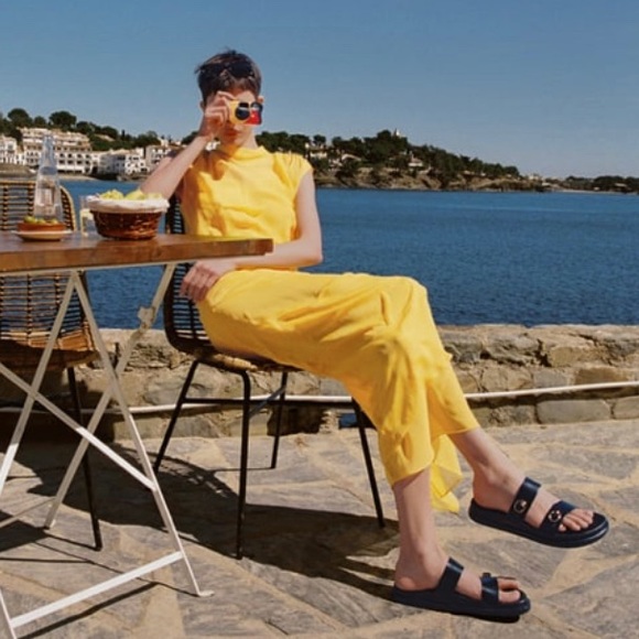 buckled flat sandals zara